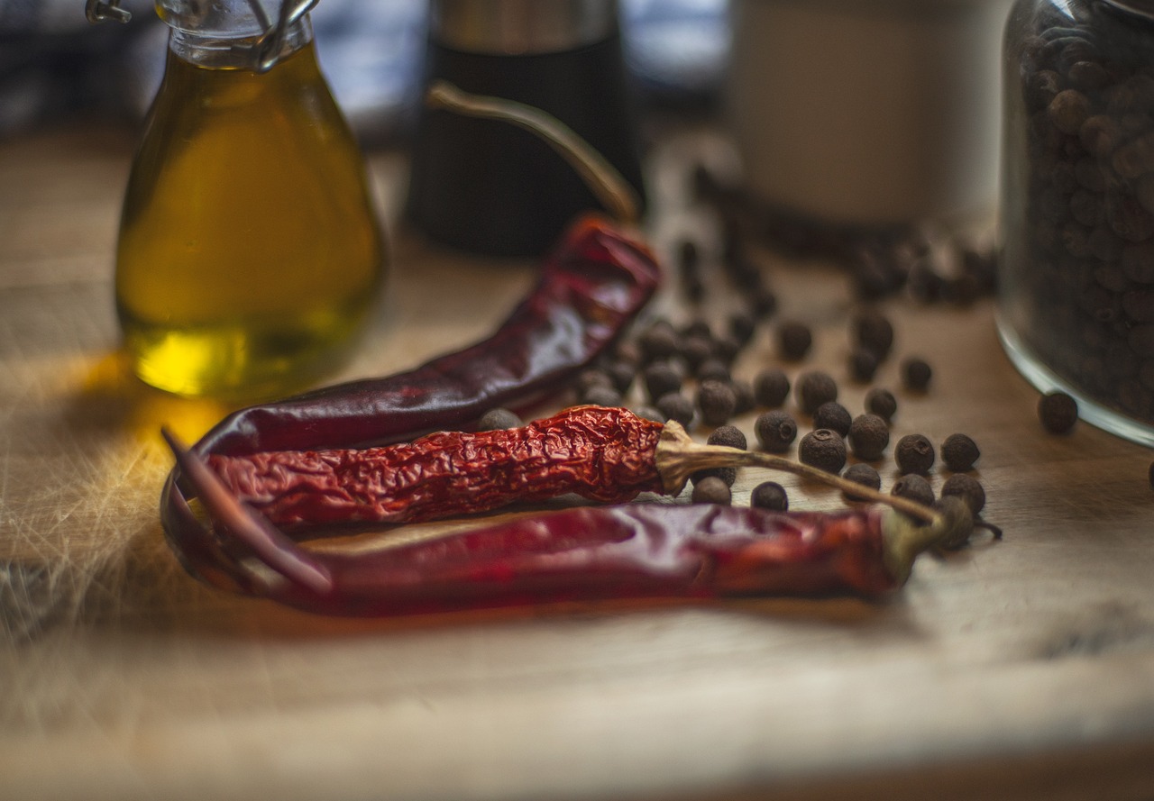 10 Essential Tips for Cooking with Chili Peppers